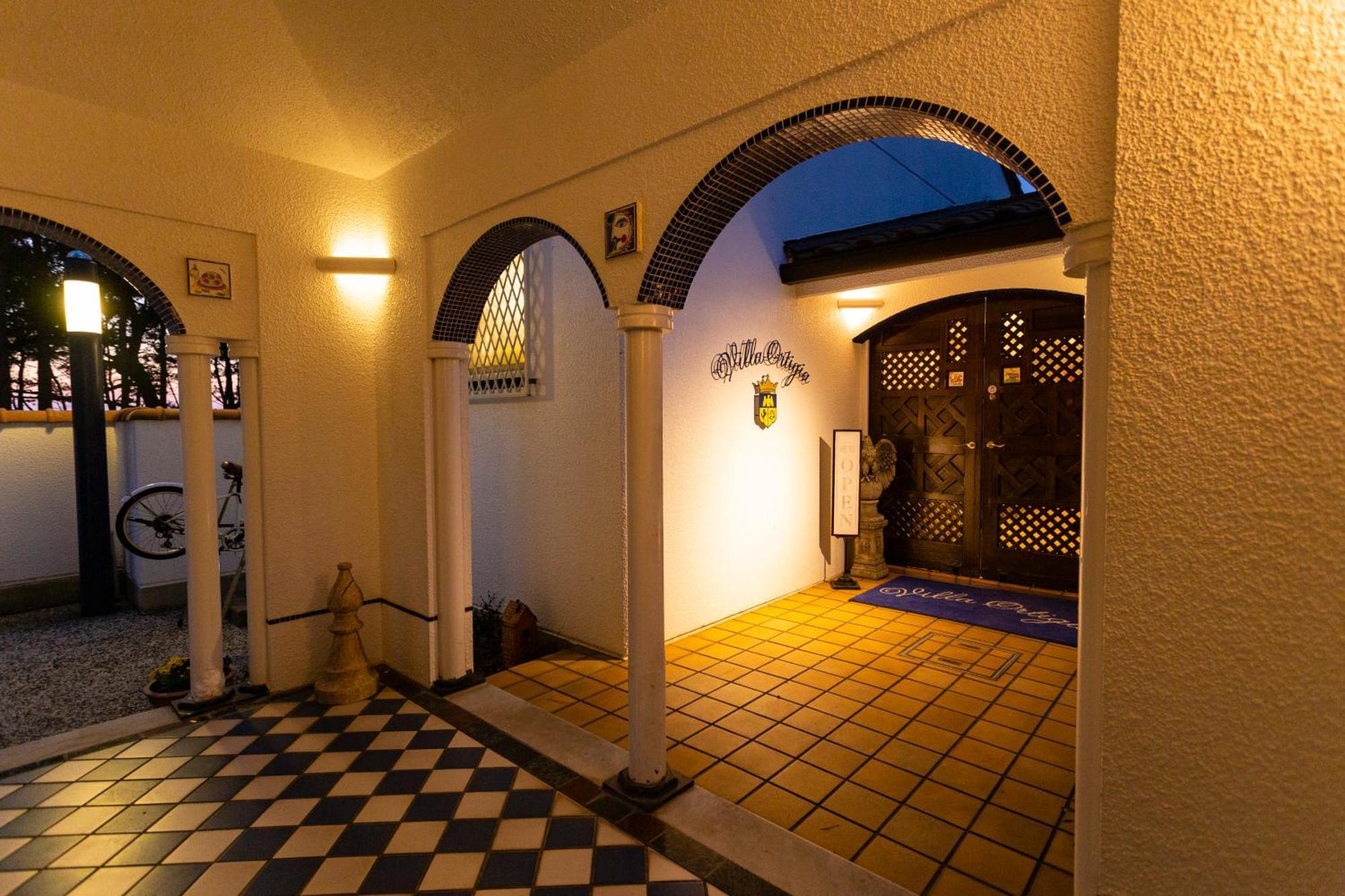 Villa Ortigia Minamiawaji Екстер'єр фото