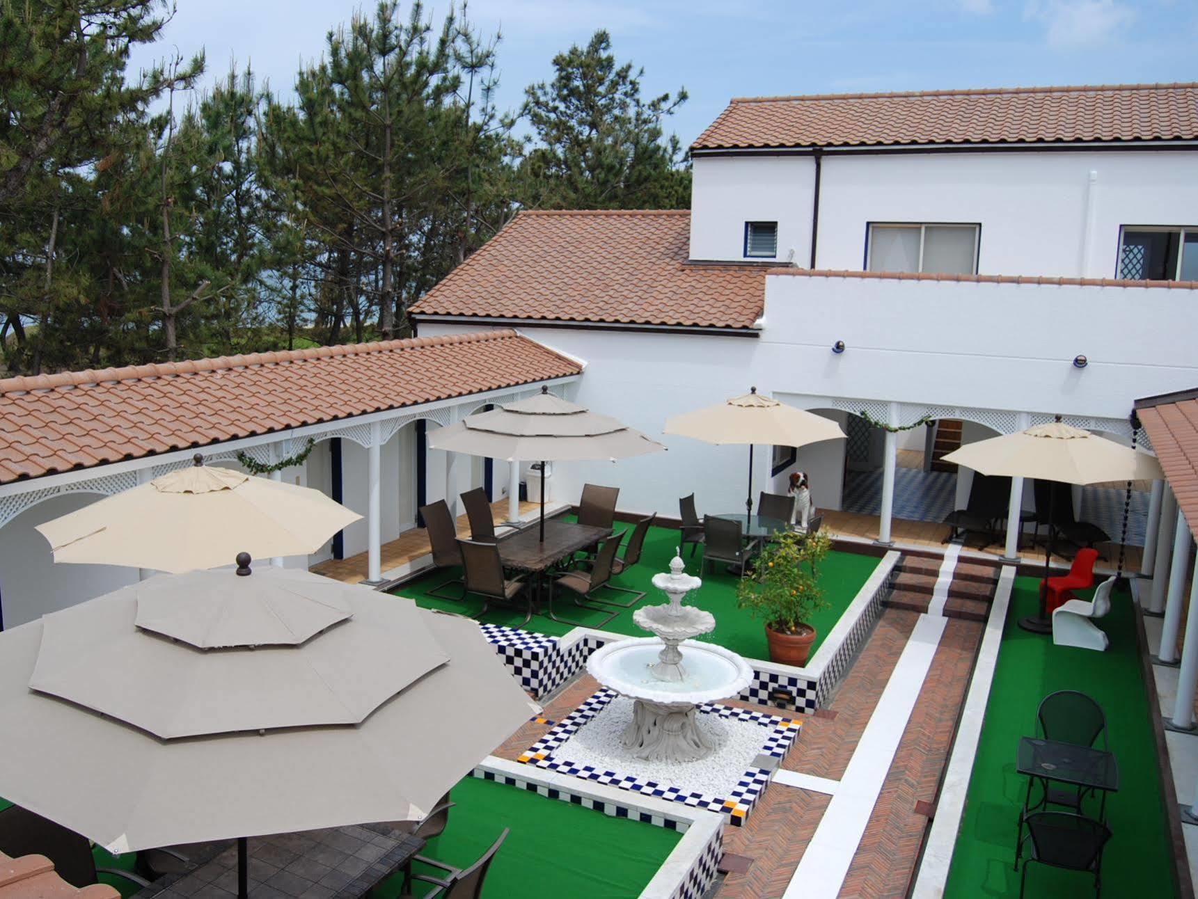 Villa Ortigia Minamiawaji Екстер'єр фото